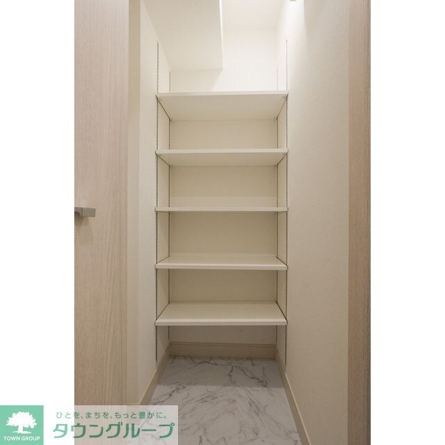 コンフォリア・リヴ豊洲キャナルの物件内観写真