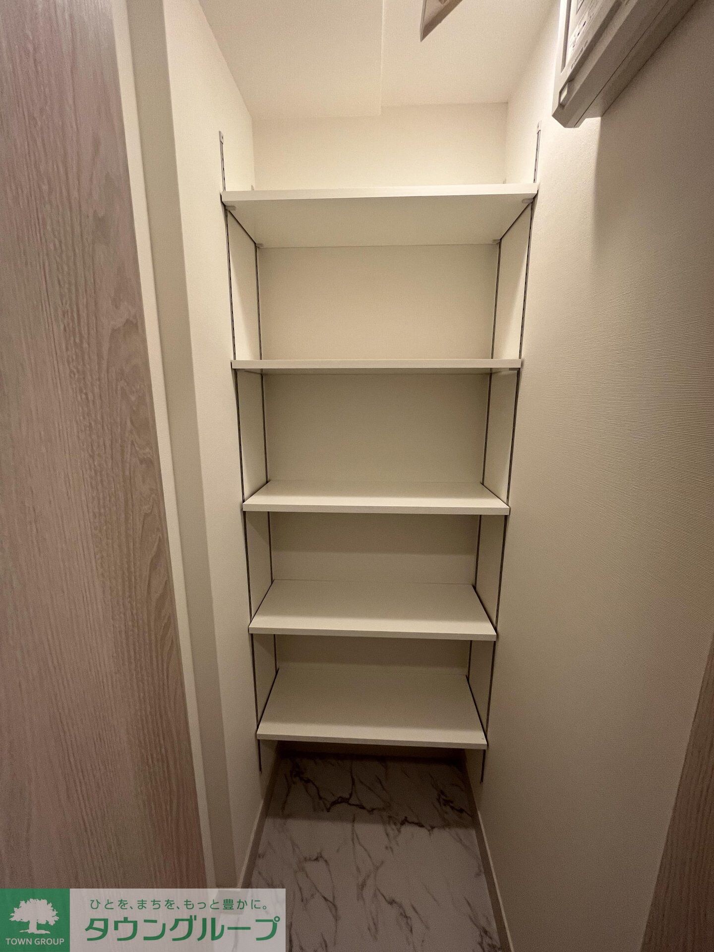 コンフォリア・リヴ豊洲キャナルの物件内観写真