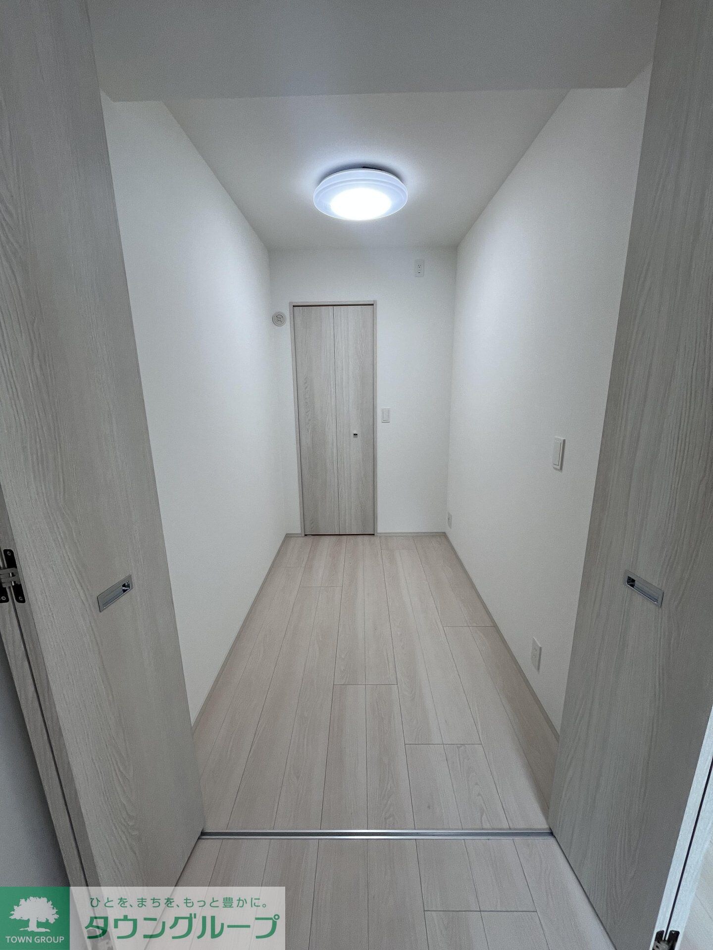 コンフォリア・リヴ豊洲キャナルの物件内観写真