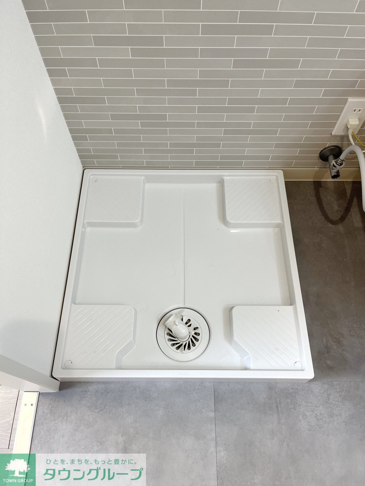 STRIPES 不動前の物件内観写真