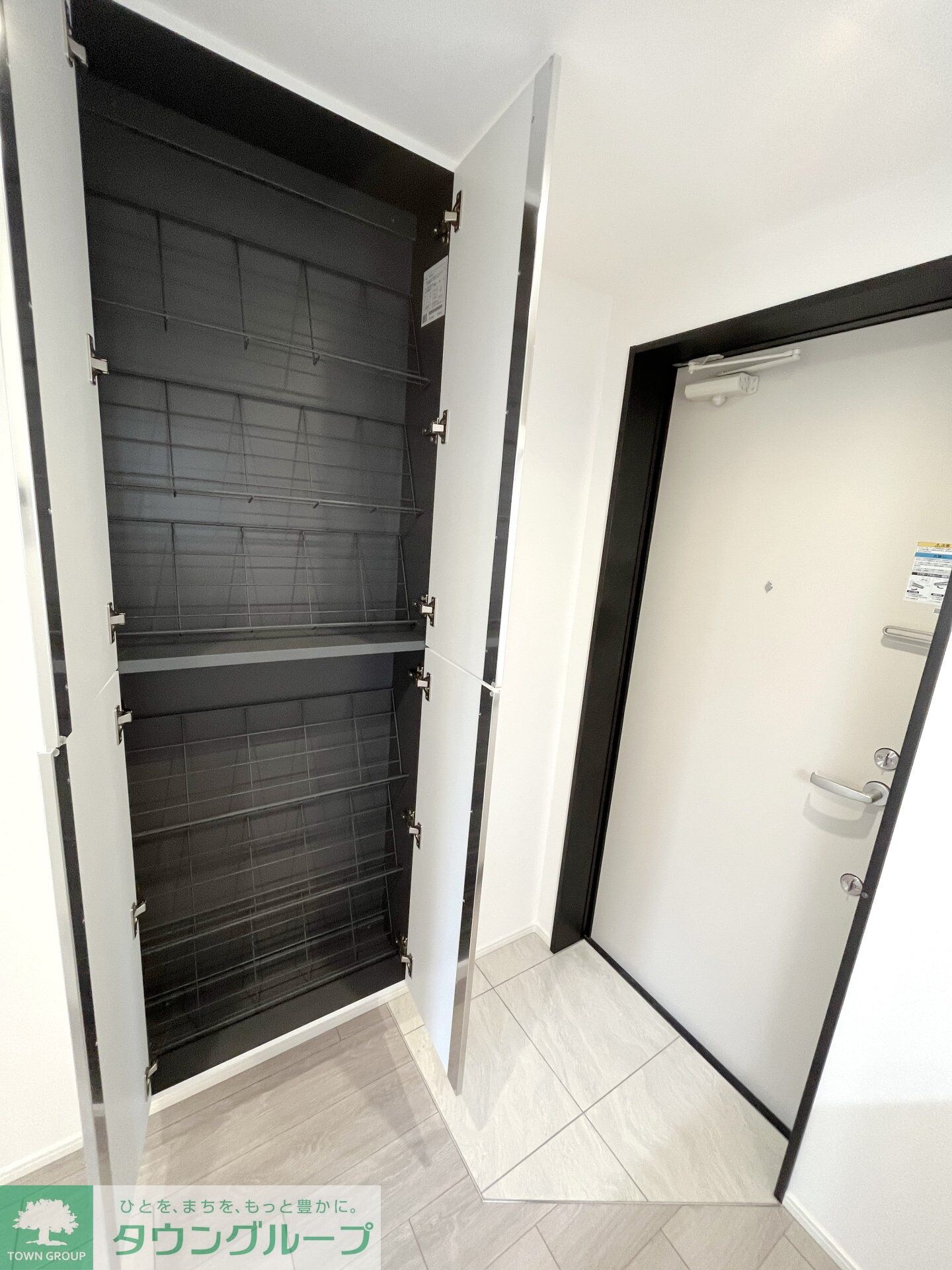 STRIPES 不動前の物件内観写真