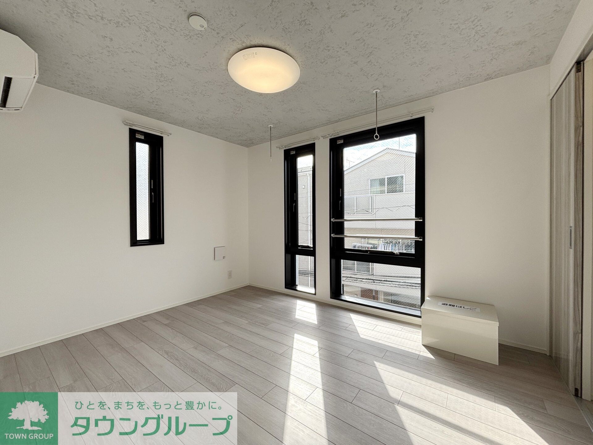 STRIPES 不動前の物件内観写真