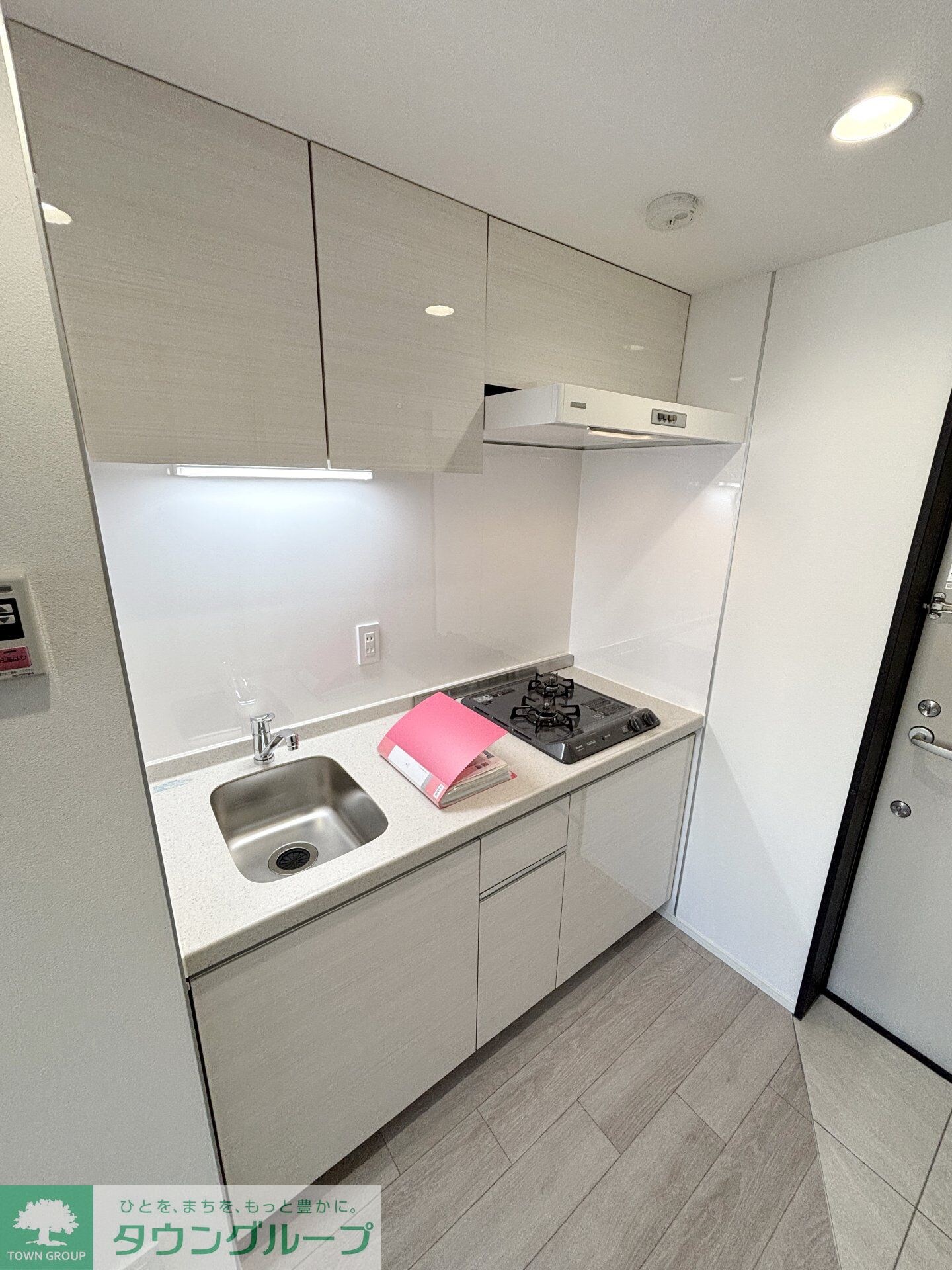 STRIPES 不動前の物件内観写真