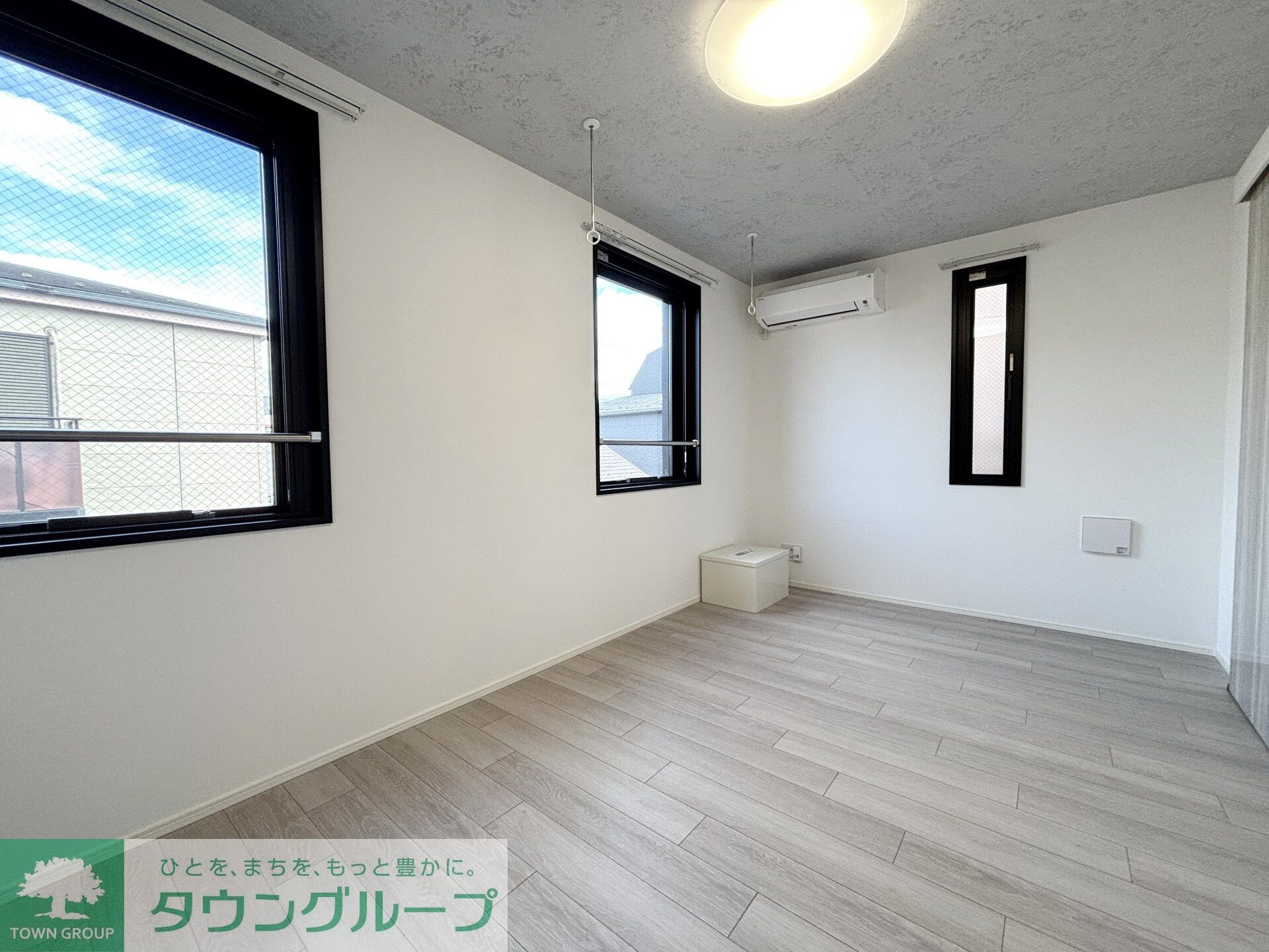 STRIPES 不動前の物件内観写真