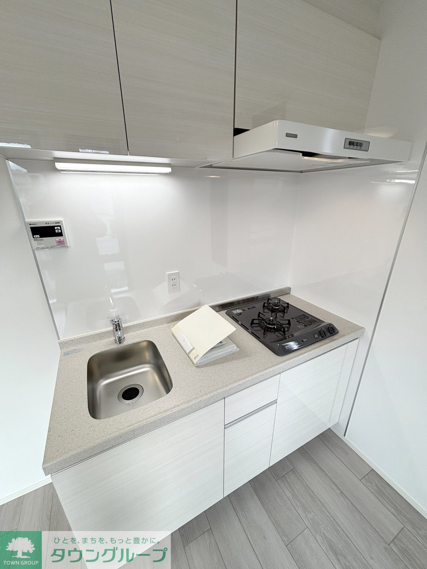 STRIPES 不動前の物件内観写真