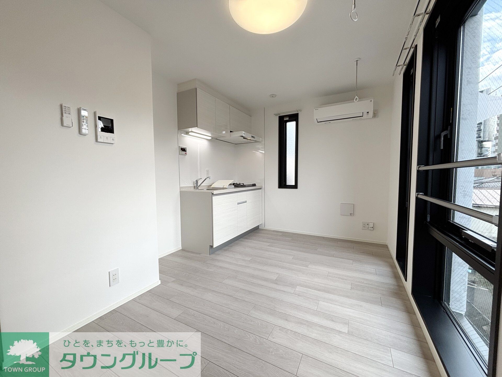 STRIPES 不動前の物件内観写真