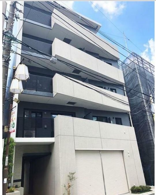 グラススペースの物件外観写真