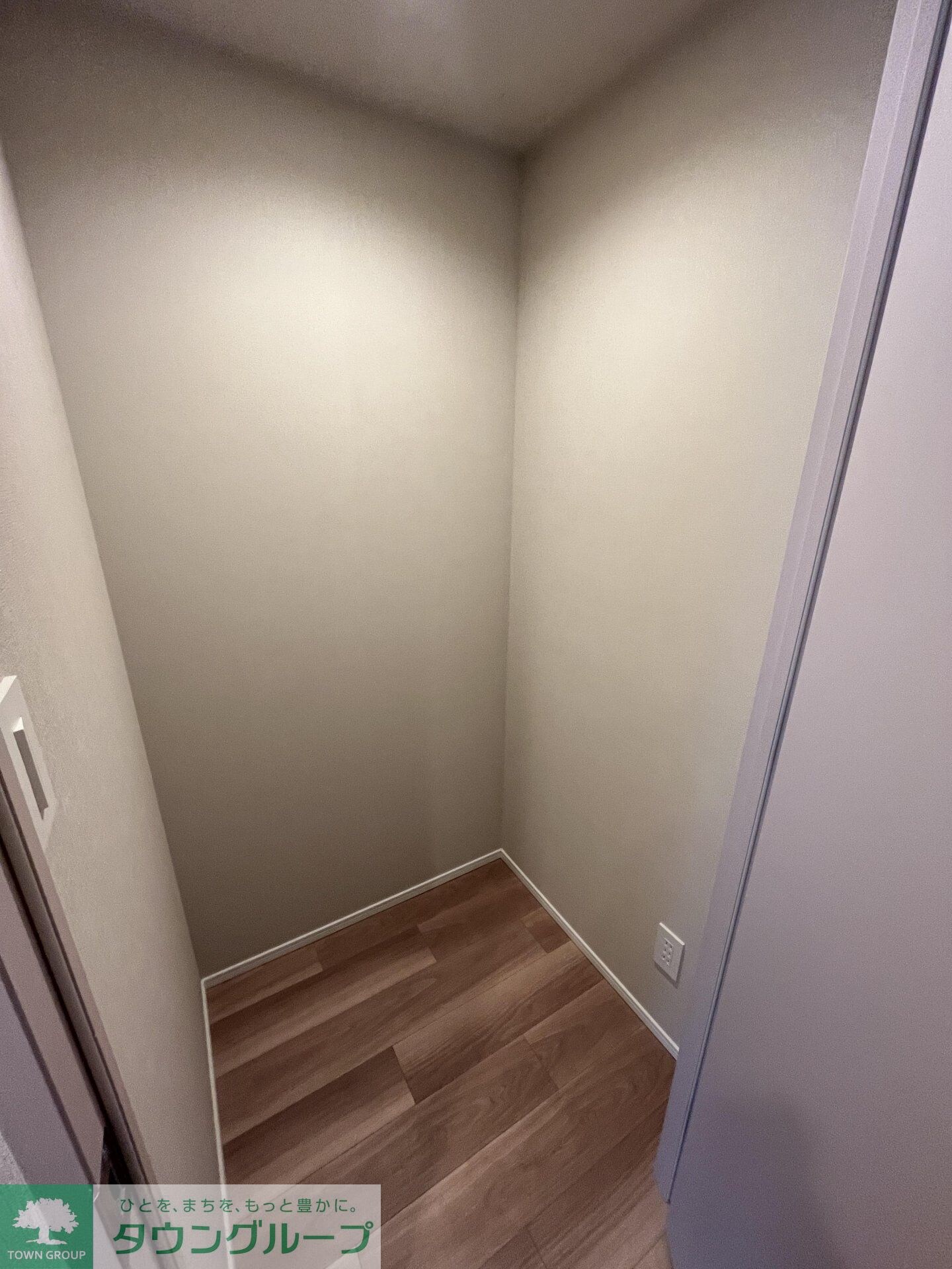 シーズンフラッツ新大塚の物件内観写真