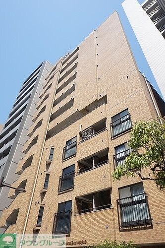 ライオンズマンション初台第３の物件外観写真