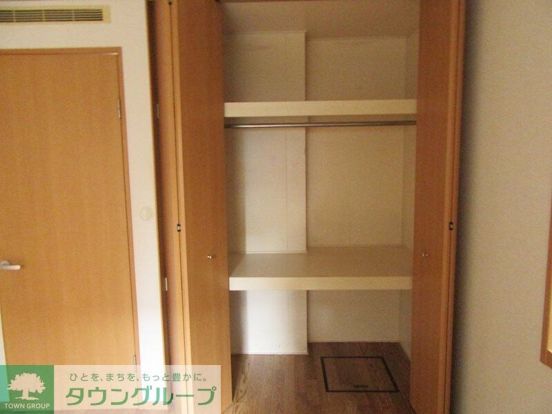 コンフォール千駄木の物件内観写真