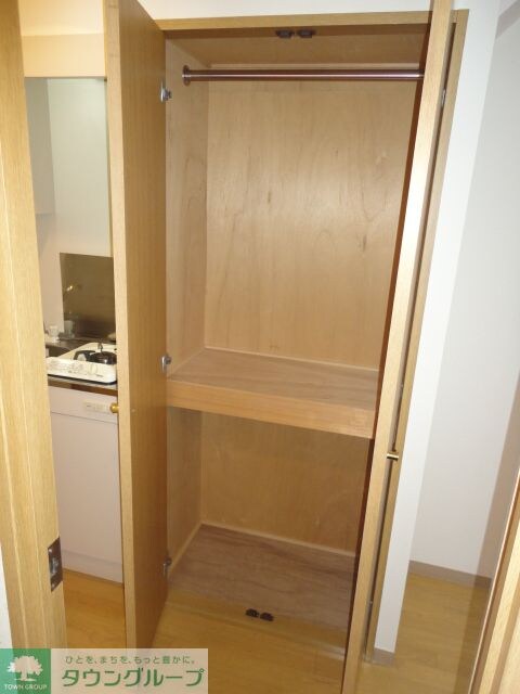 ＣＯＮＦＯＲ東山の物件内観写真