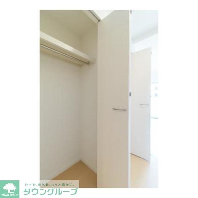 ＵＰＰＥＲ　ＦＩＥＬＤ　ＷＯＯＤの物件内観写真