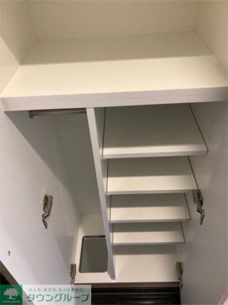 ルーブル下赤塚の物件内観写真