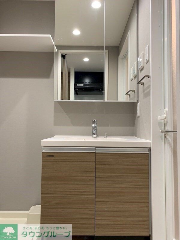 メイクスデザイン学習院下の物件内観写真