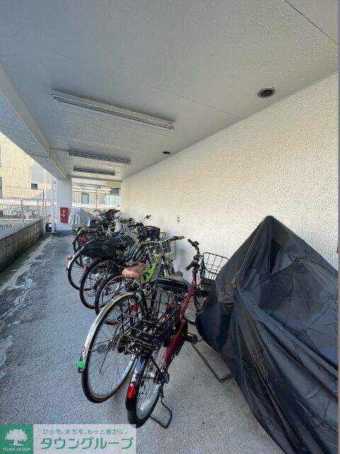 若松町サマリヤマンションの物件内観写真