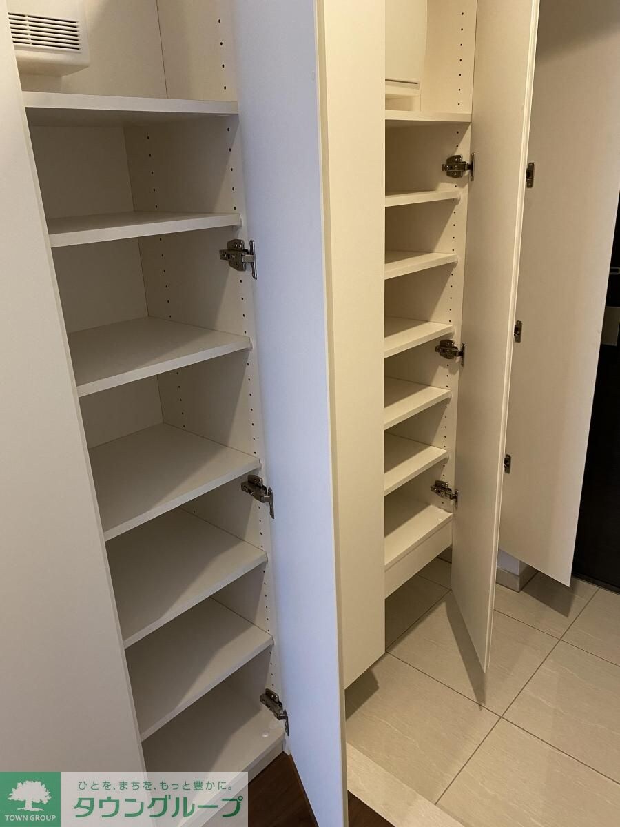 ライトテラス新宿御苑の物件内観写真