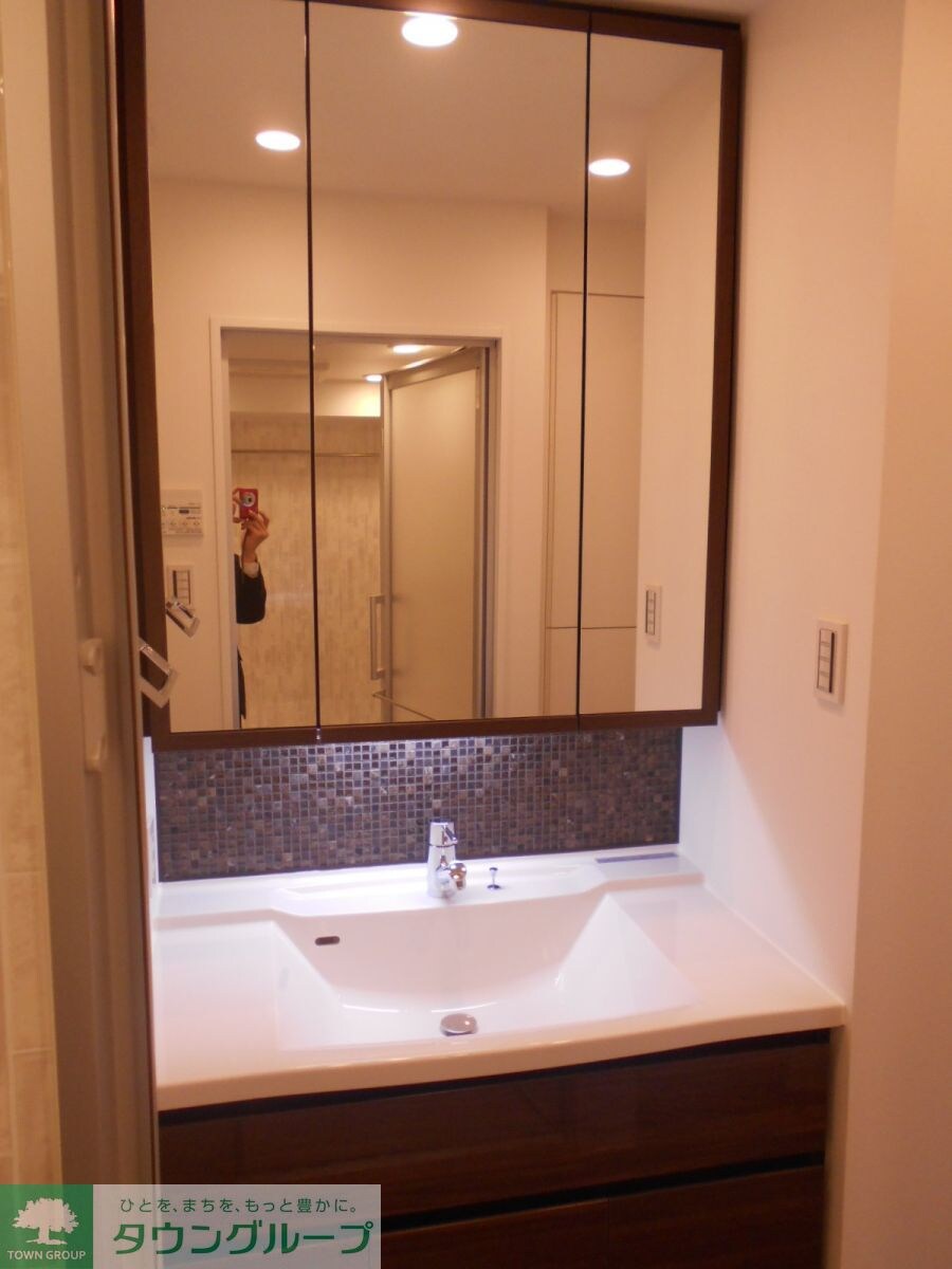 ライトテラス新宿御苑の物件内観写真