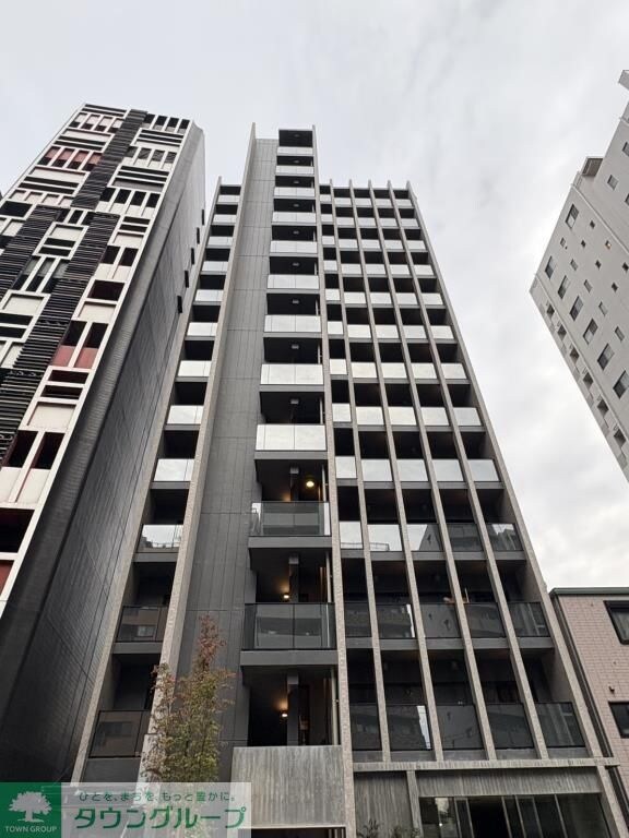 ROOTs Shinjuku Wakamatsuchoの物件外観写真