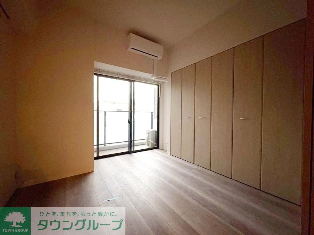 ROOTs Shinjuku Wakamatsuchoの物件内観写真