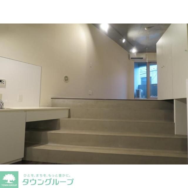 メイプル新中野の物件内観写真