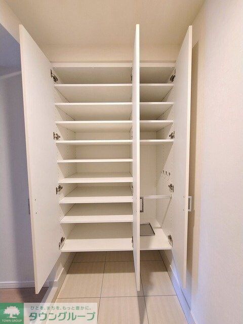 CAVANA新宿夏目坂の物件内観写真