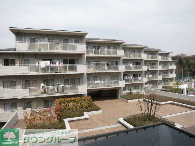 アンビックスつつじヶ丘　Ｂ棟の物件外観写真