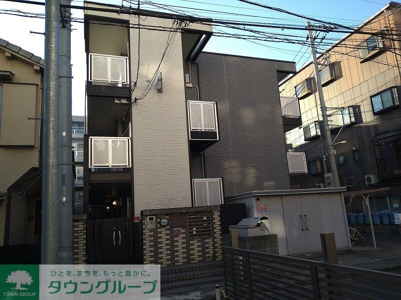 レオパレスプランタンの物件外観写真