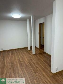 渋谷区本町5丁目戸建の物件内観写真