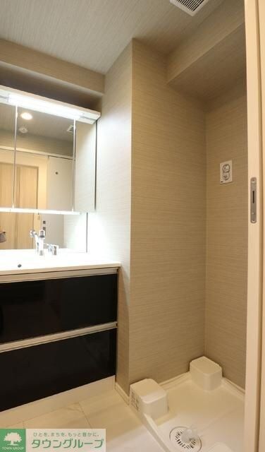 ダン・ラベニール北新宿の物件内観写真