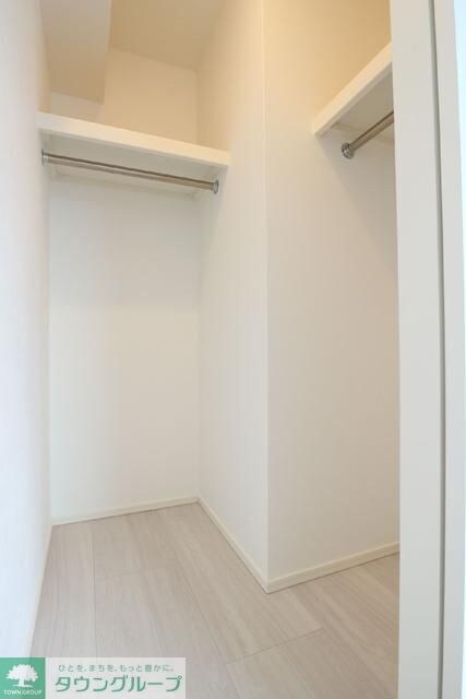 ダン・ラベニール北新宿の物件内観写真