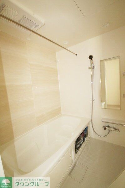 ヴィラローリーIIIの物件内観写真