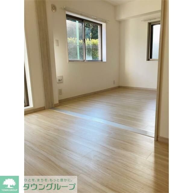 レジディア世田谷若林の物件内観写真