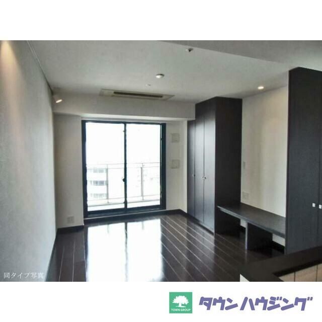 コンフォリア北参道の物件内観写真