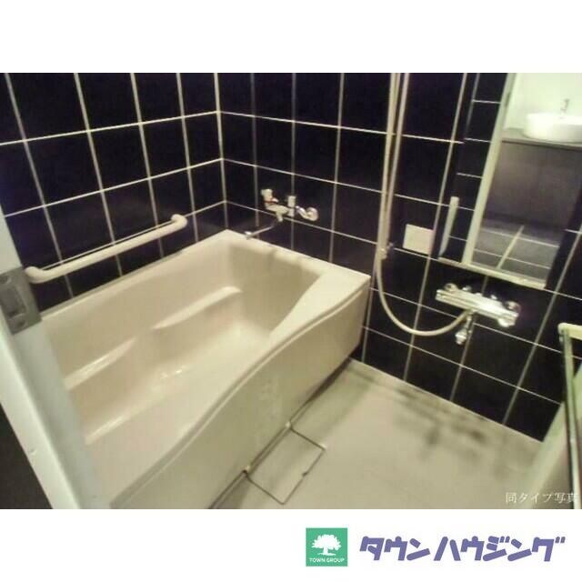 コンフォリア北参道の物件内観写真