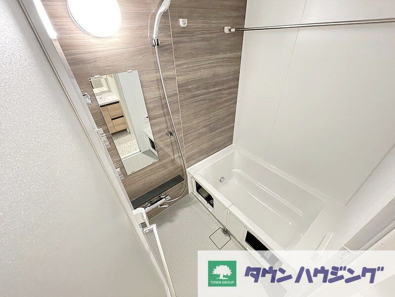 市谷台町坂フロントの物件内観写真