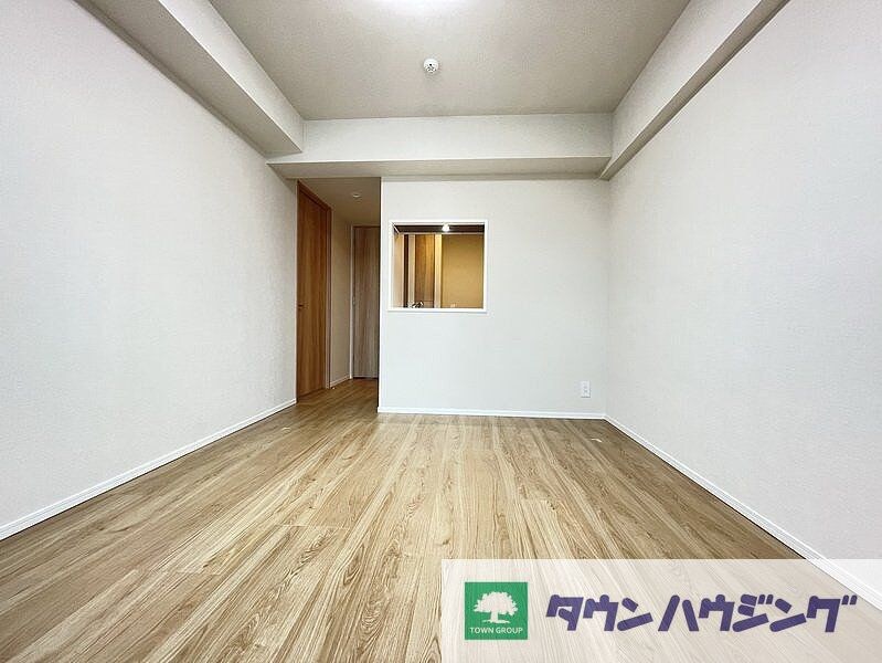 市谷台町坂フロントの物件内観写真