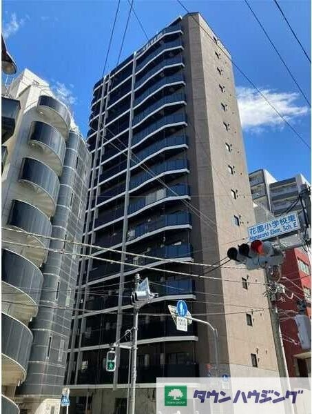 S-RESIDENCE新宿御苑の物件外観写真