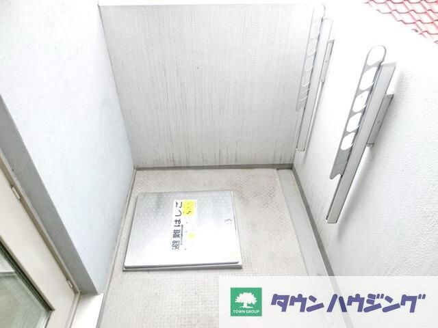 コスモリード新宿余丁町の物件内観写真