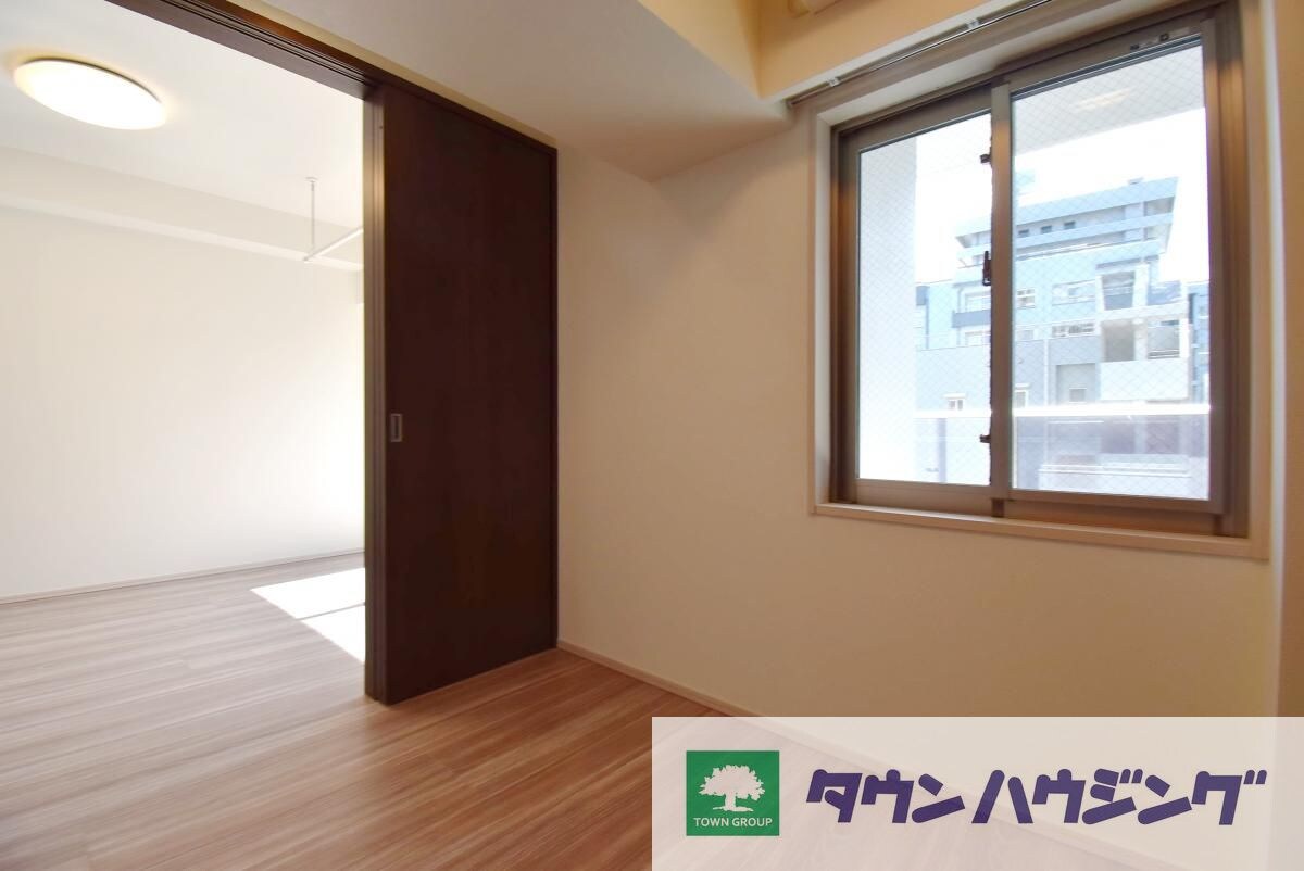 ミリアレジデンス新宿御苑の物件内観写真