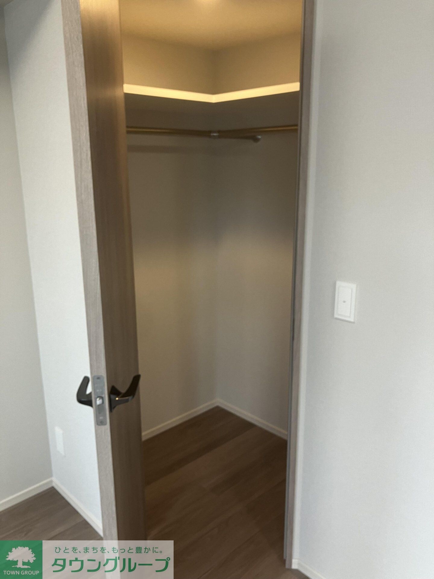 クレストコート中野富士見町の物件内観写真