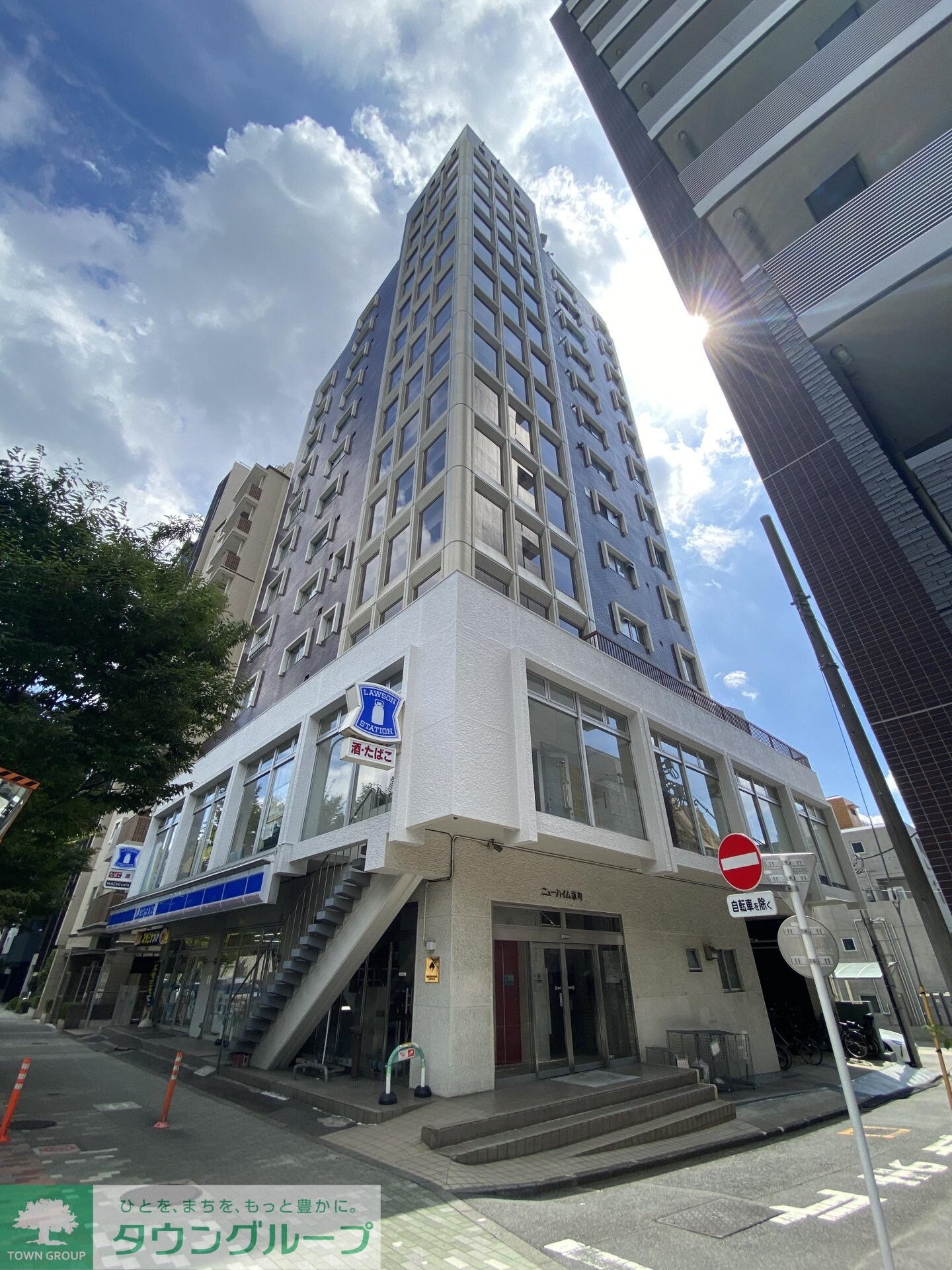 ニューハイム坂町の物件外観写真