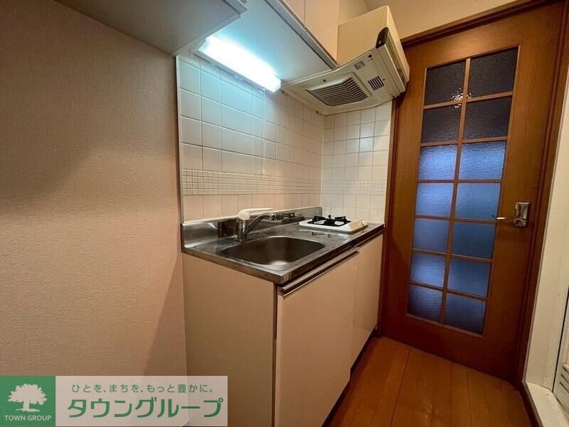 BluRock新宿河田町の物件内観写真