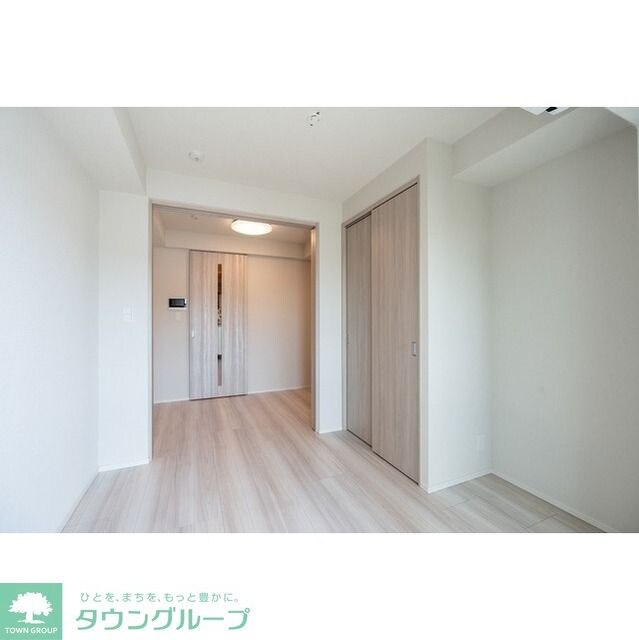 コンフォリア・リヴ東中野の物件内観写真