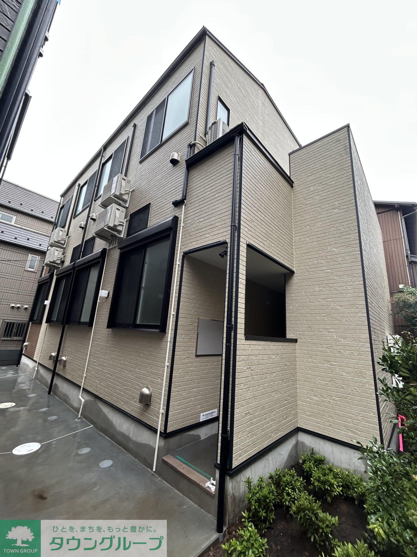 Ｅｍａｒｉｅ代田橋の物件外観写真