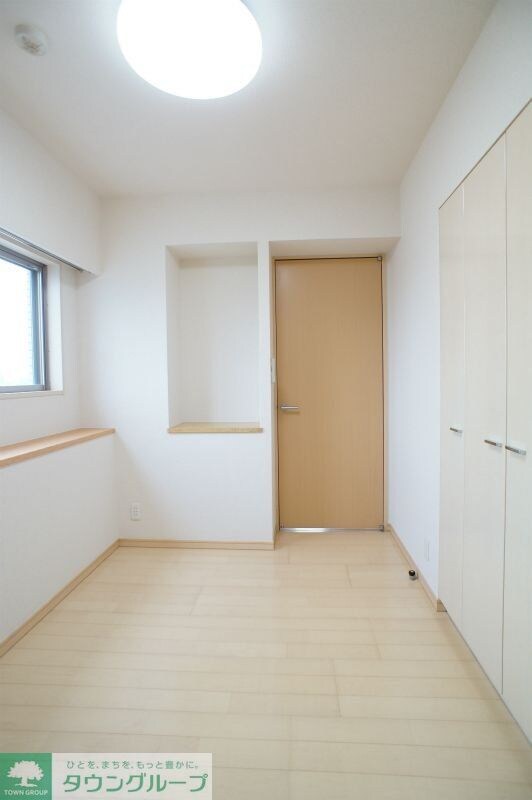 エスティメゾン北新宿の物件内観写真