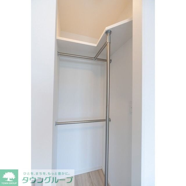 コンフォリア・リヴ新中野ＳＯＵＴＨの物件内観写真