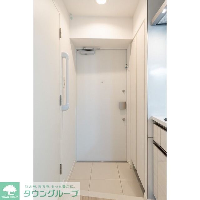 コンフォリア・リヴ新中野ＳＯＵＴＨの物件内観写真