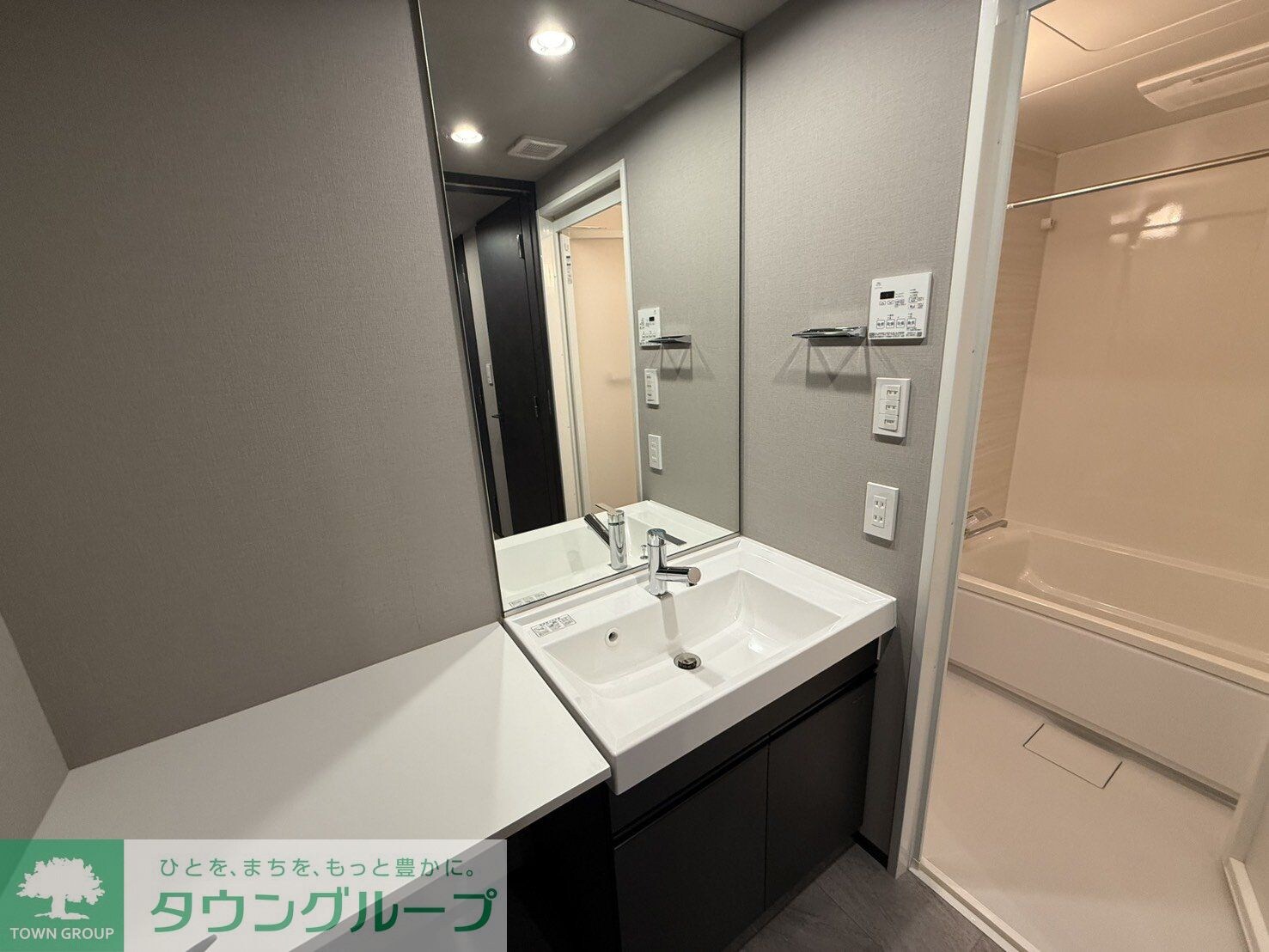 コンポジット早稲田鶴巻町の物件内観写真