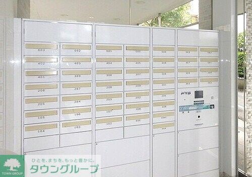 ロイヤルシーズン新宿柏木の物件内観写真