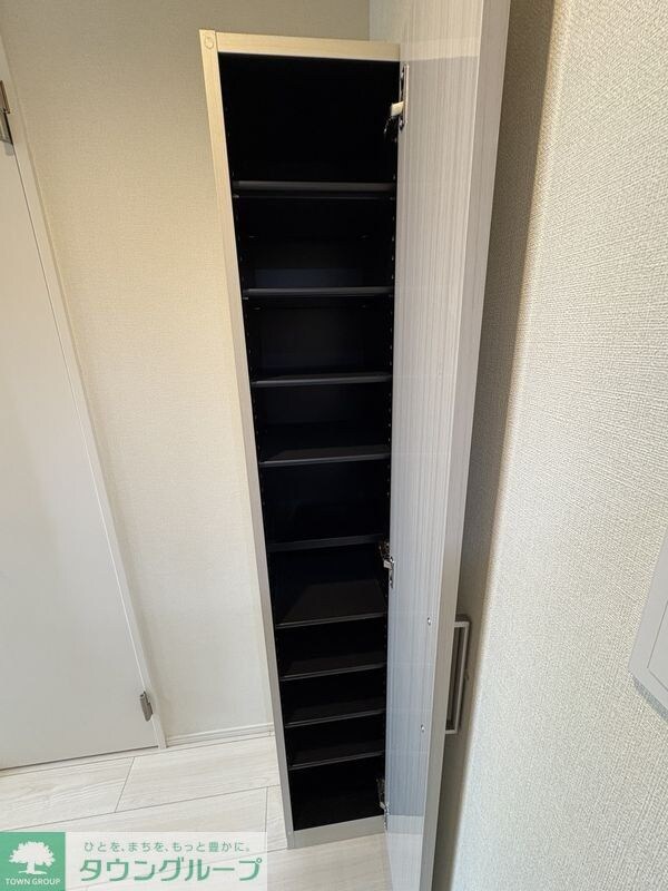 レジデンス・イン初台の物件内観写真